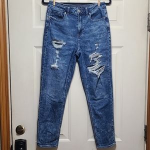 American Eagle Mom Jeans